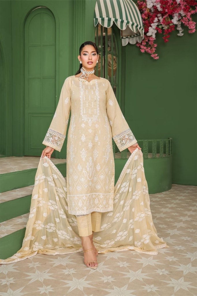 Vanilla Unstitched Dyed Embroidered Doriya Lawn With Exclusive Embroidered Bamber Chiffon Duppata VAN-003