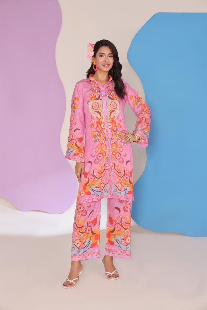 Working Women Vol 3 - 2 Piece - WWD-023