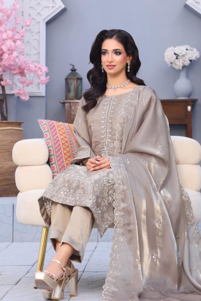 Web Images_0027_054A3270