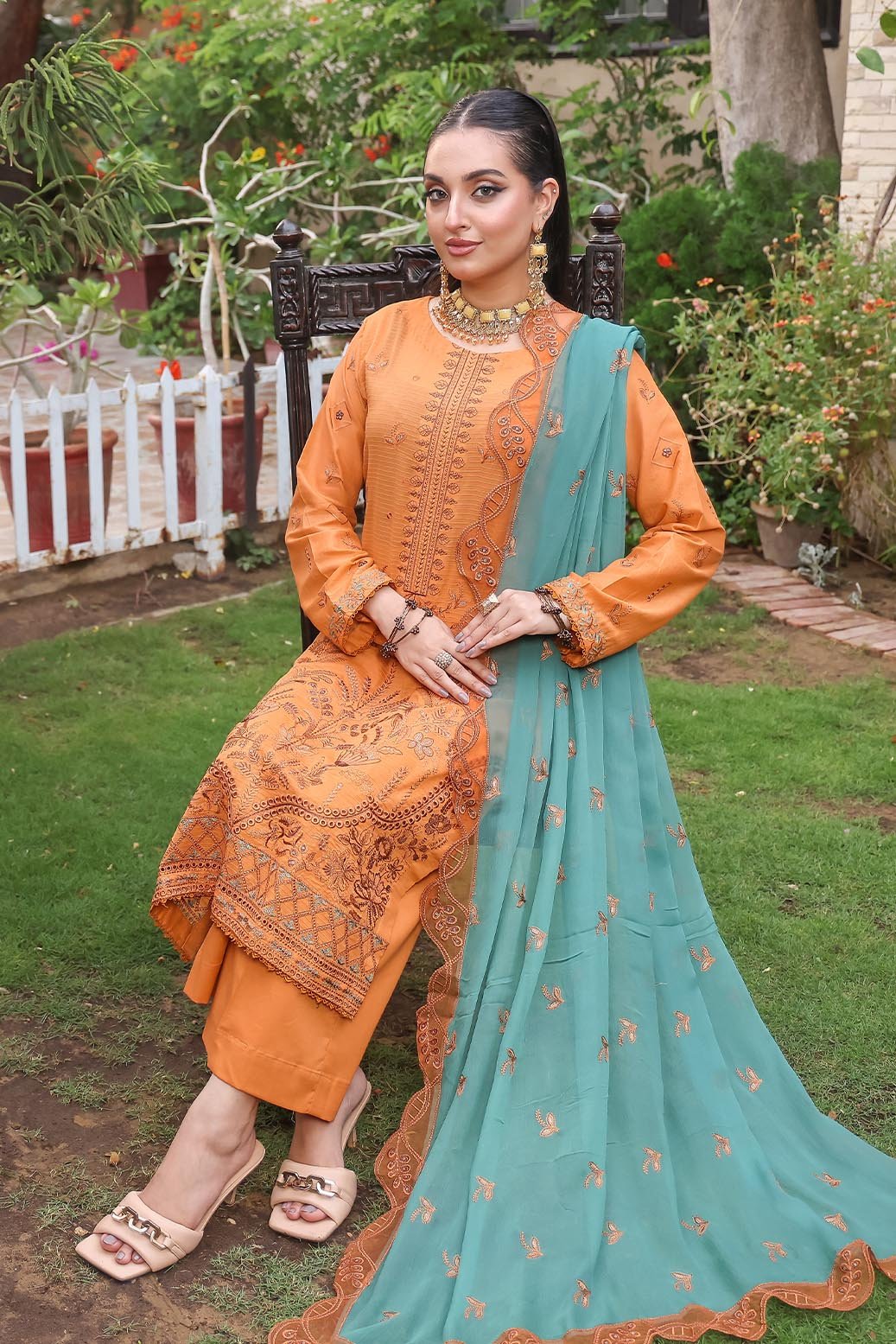 Web Images_0027_054A0209