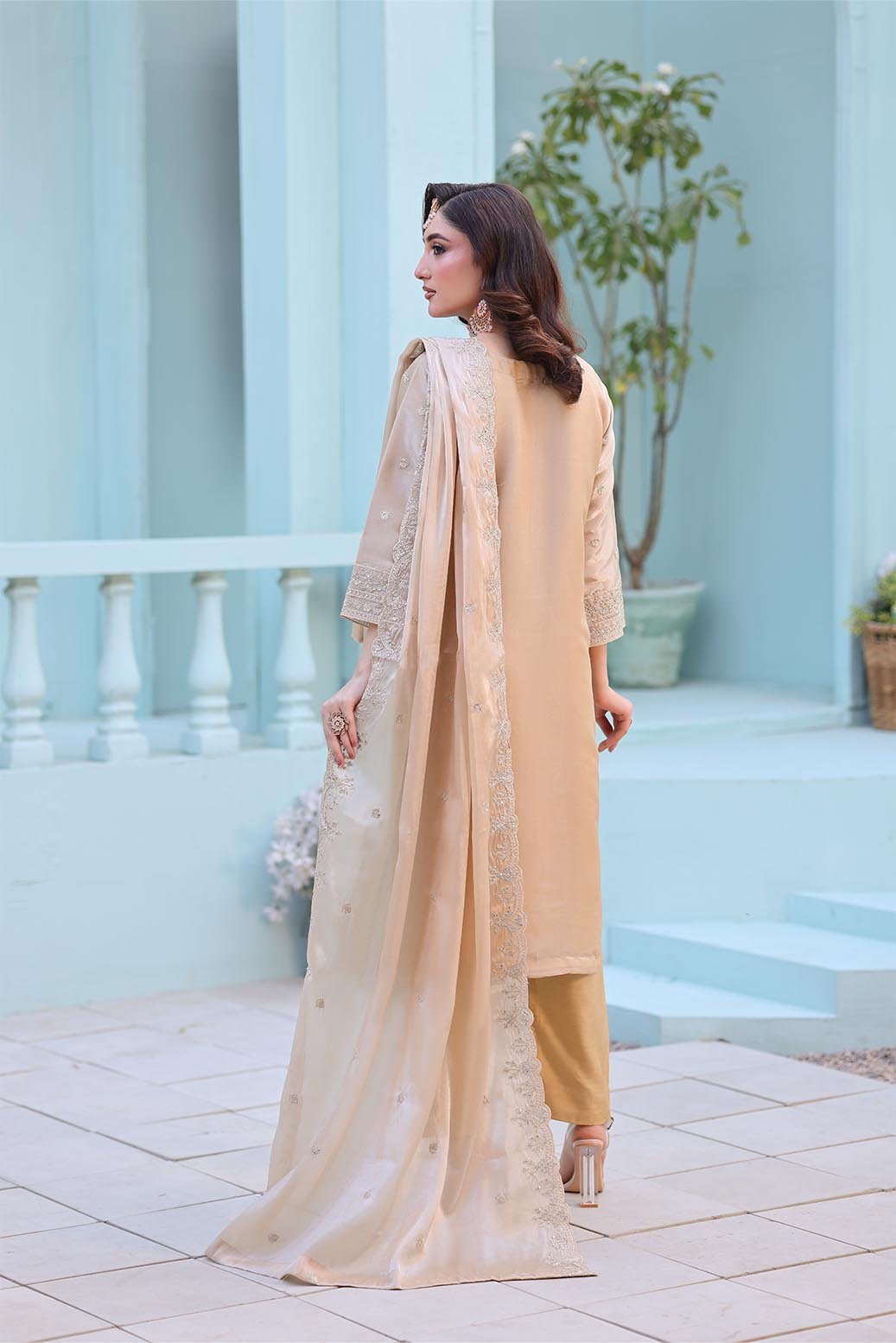 Web Images_0003_054A1257