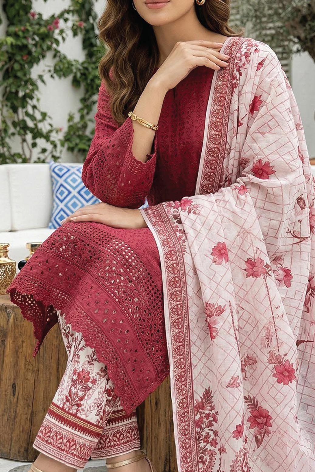 Web Images_0005_Vector Smart Object