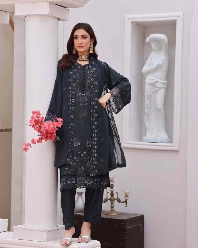 Winter Luxe Unstitched - KAR-004